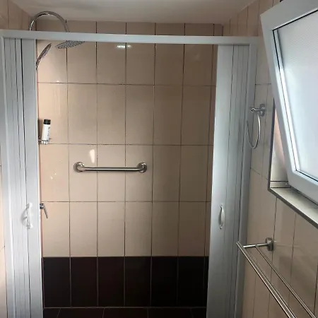 בית הארחה Rote Rosen