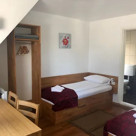 Rote Rosen סייסן