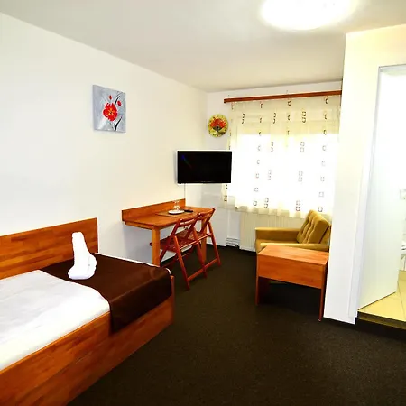 Rote Rosen בית הארחה